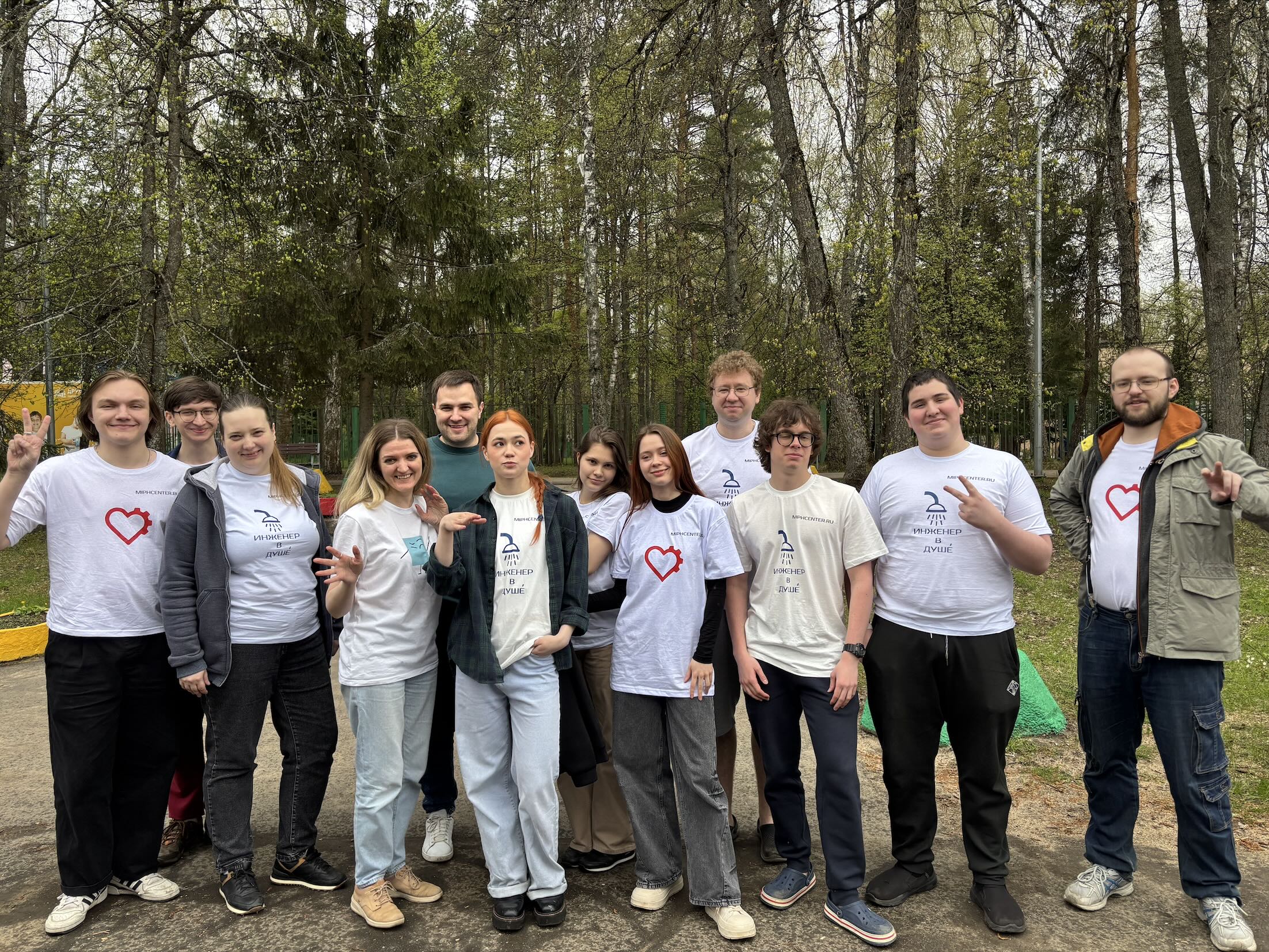 Отзывы от центре МИФ о занятиях по паянию и схемотехнике, программированию.